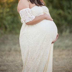 Maternity Photoshoot Off the Shoulder Lace Gown (medium)